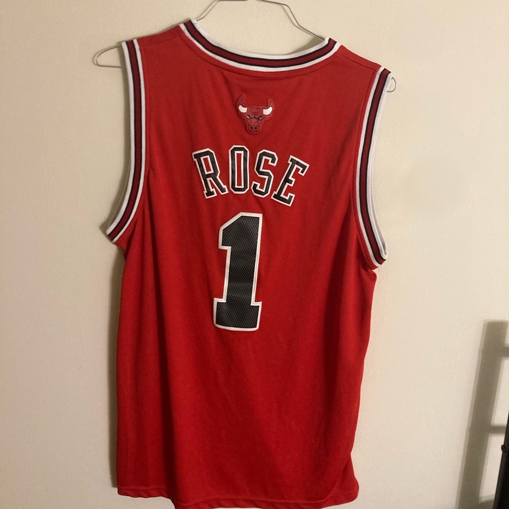 Derrick Rose Bulls Jersey
